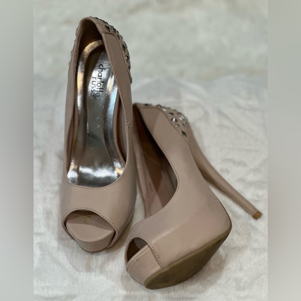 Nude heels